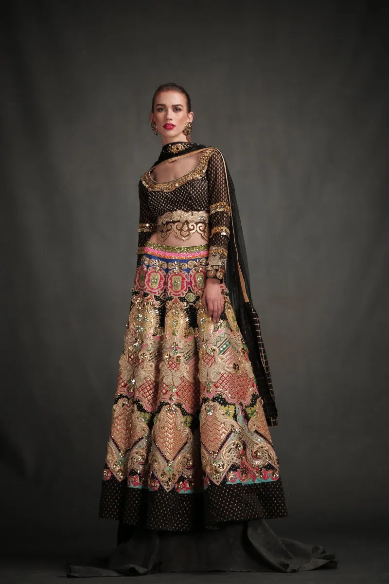 BLACK EMBROIDERED LEHENGA SET