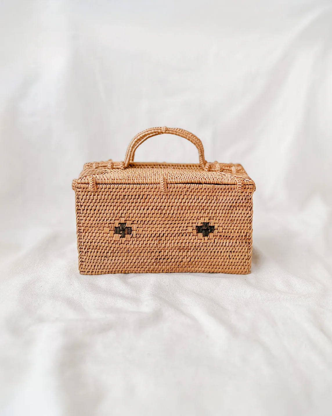 Endah Straw Bag