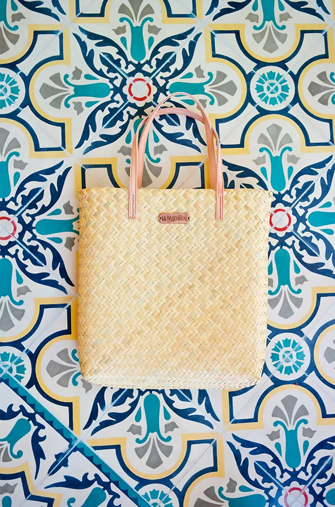 PALMITA / straw tote with leather handles