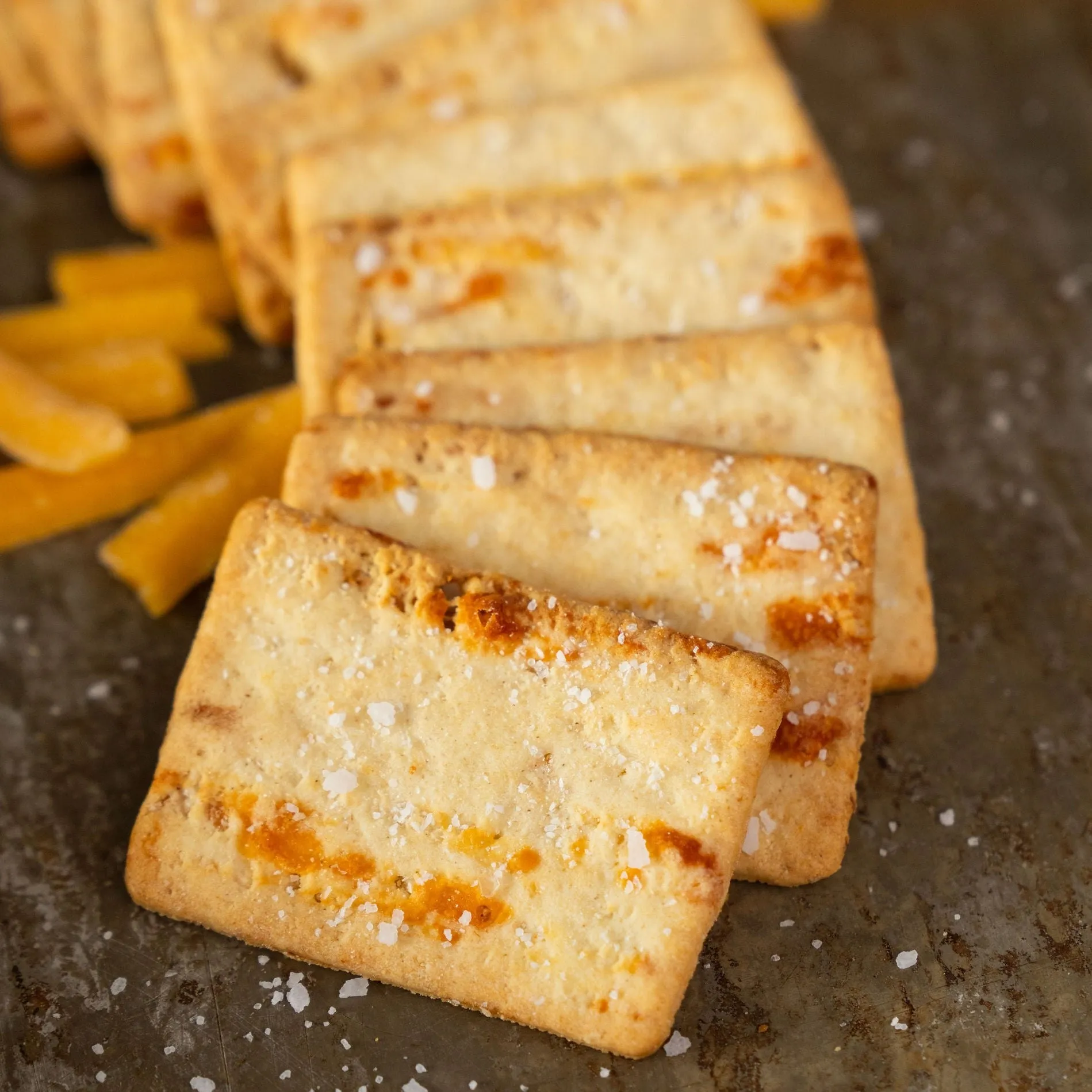 Sharp Cheddar Biscuit Crackers (2 Bags)